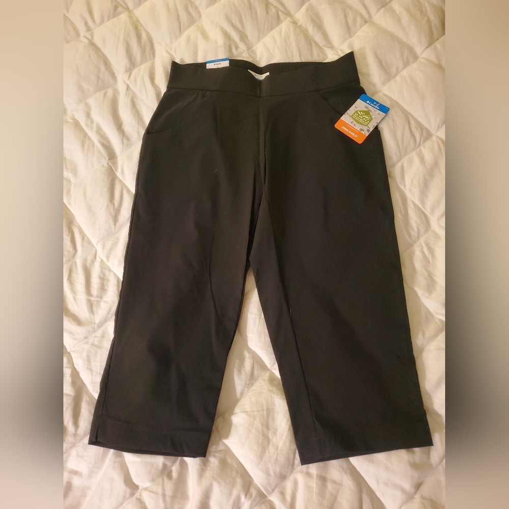 Columbia Omni Shield Advanced Repellency Mid Rise Capri Black Active Fit pants S